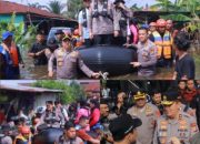 Kapolda Riau Tinjau Penanganan Banjir di Rumbai, Salurkan Bantuan dan Gelar Trauma Healing