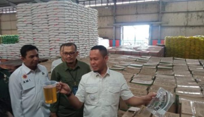 Walikota Pekanbaru Pastikan Takaran MinyaKita Sesuai : Masyarakat Jangan Khawatir