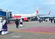 Penerbangan Perdana Calon Haji Riau 2025 Dimulai, Bandara SSK II Pekanbaru Layani dengan Sentuhan Khusus untuk Lansia