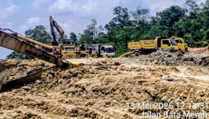 Polsek Tenayan Raya Tutup Mata Galian Tanah Urug di Jalan Bata Merah Belakang Eks Gudang Suzuki,Ketum DPP LSM GARI Bilang Ini