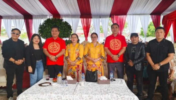 Owner BMJ Musik Bersama Personil dan Tokoh Masyarakat Riau Hadiri Doa Syukuran Kemenangan Pilkada Bupati dan Wakil Bupati Nisel di Pelalawan