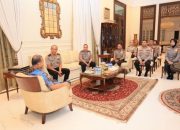 Dalam Rangka HUT Bhayangkara ke-79, Tim Mabes Polri Lakukan Anjangsana ke Mantan Kapolri Jenderal (Purn) Drs. Badrodin Haiti