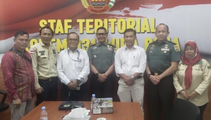 Audiensi DPP Solidaritas Wartawan Indonesia Dengan  Korem 031 Wira Bima