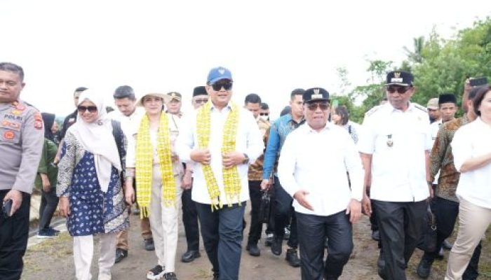 Resmikan Bendungan di Halmahera Utara, Wamen Viva Yoga: Mengatasi Kekurangan Air Untuk Meningkatkan Produksi Beras Dari Kawasan Transmigrasi
