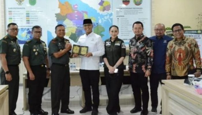 Danrem 031/Wira Bima Rapat Dengar Pendapat Bersama Komisi I DPR RI Bahas Kesiapan Korem Menuju Kodam Baru