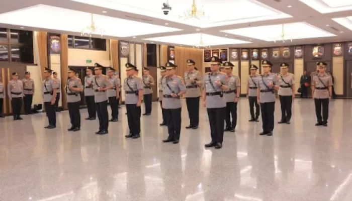 Kapolri Resmi Lantik Irwasum Polri, Kabaintelkam, Kabareskrim, Hingga Sejumlah Kapolda