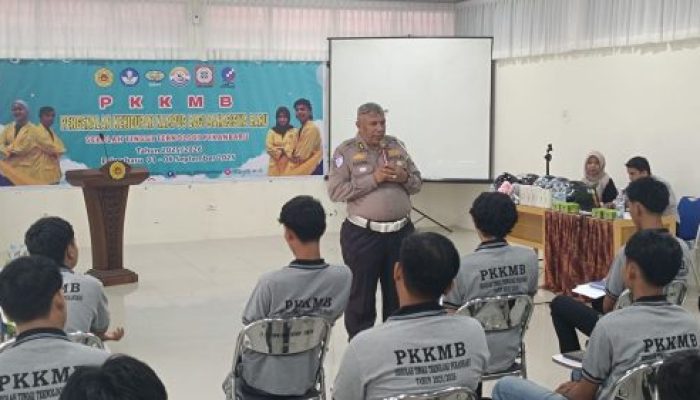 Jelang HUT Lalu Lintas Ke – 70 Ditlantas Polda Riau Gelar Police Goes To Campus di STTP, Mahasiswa Dibekali Etika Berlalu Lintas, Wawasan Kebangsaan, dan Green Policing