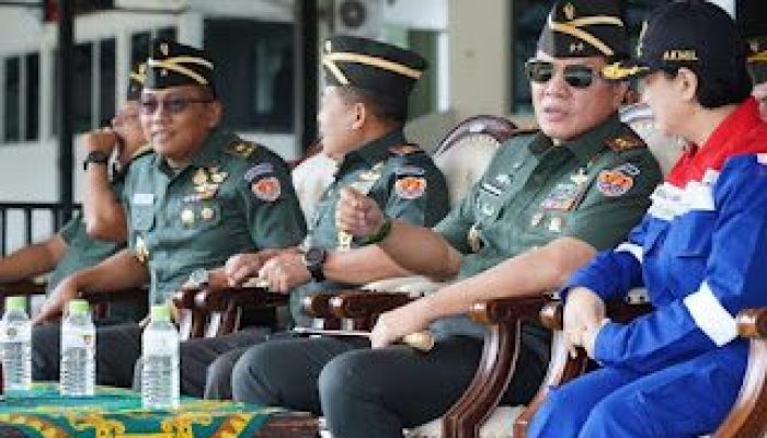 Gubernur Akmil Hadiri Penutupan Pelatihan Bela Negara Calon Pekerja Pertamina 2025