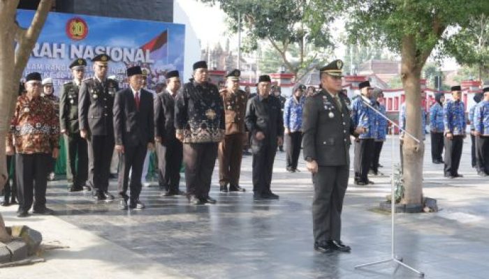 Ziarah Nasional Di TMP Raden Wijaya, Momentum HUT Ke 80 TNI Untuk Mengenang Jasa Pahlawan