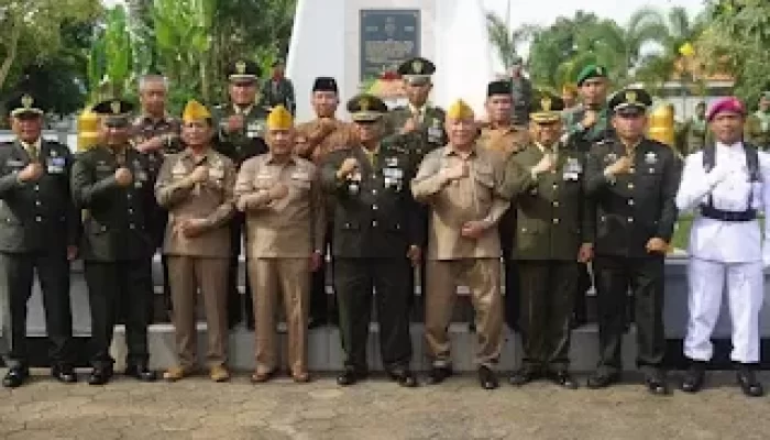 Dandim 0736/Batang Pimpin Upacara Ziarah Nasional dalam Rangka HUT ke-80 TNI