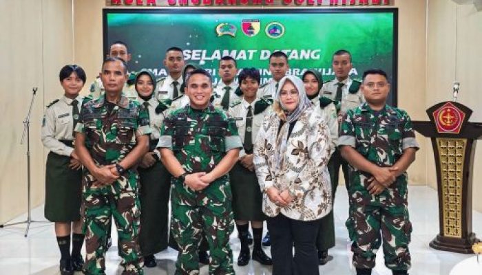 Dandim 0808 Blitar Beri Motivasi Kepemimpinan kepada Siswa SMA Negeri 5 Taruna Brawijaya