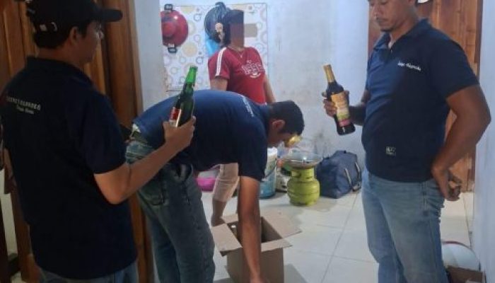 Polresta Cirebon Sita 127 Botol Miras Hasil Razia Pekat