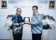 Bertemu Bupati Gorontalo Utara, Wamen Viva Yoga Dorong Sumalata Menjadi Pusat Pertumbuhan Ekonomi dan Sentra Tanaman Pangan