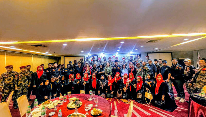 Silaturahmi Buka Bersama DPC GRIB JAYA Pekanbaru Bersama Jajaran PAC Serta Berbagi Bersama Anak Yatim