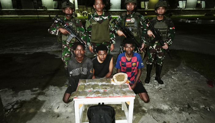 Torehkan Prestasi Kembali, Satgas Yonif 643/Wns Gagalkan Peredaran Narkotika di Perbatasan Papua