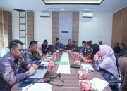 Wakili Bupati Kampar, Asisten I Setda Kampar Pimpin Rapat Pembahasan Laporan Program Strategis Nasional