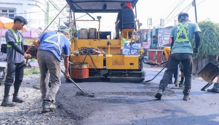 Tahun Ini Pemko Pekanbaru Targetkan Bangun dan Overlay Puluhan Ruas Jalan