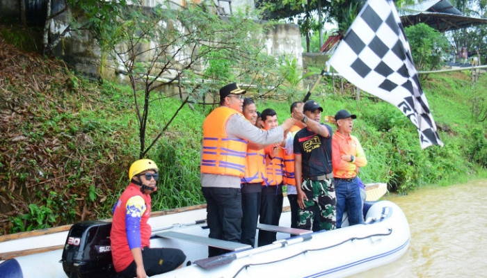 25 Tim Berlaga Dilomba Pacu Sampan Dalam Rangka Memeriahkan Hari Jadi Kab. Kampar Ke-76 Tahun 2026