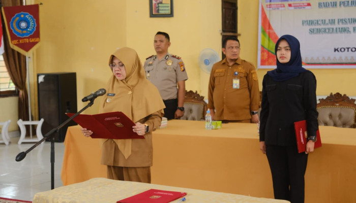 Pelantikan PAW Bapekam, Bupati Siak Tekankan Sinergi dan Pengawasan