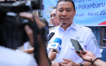 Wawako Pekanbaru Pastikan Pelaksanaan TKA SMP Berjalan Lancar