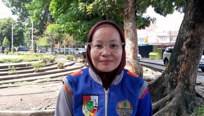 Pesan Haru Kartini Penjaga Kota: ‘Hargai Kami dengan Tidak Buang Sampah Sembarangan’