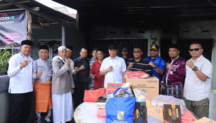 Pemko Pekanbaru Salurkan Bantuan untuk Korban Kebakaran Rumah Di Berbagai Kecamatan