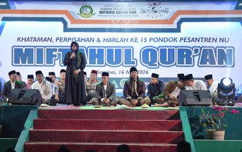 Bupati Siak Hadiri Khataman, Perpisahan, dan Harlah ke-15 Pondok Pesantren Miftahul Qur’an