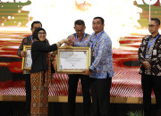 Ukir Prestasi Tingkat Nasional, Pengelolaan Arsip Pemko Pekanbaru Raih Penghargaan dari ANRI