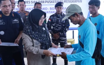 Bupati Siak Beri Edukasi Pelayaran bagi Nelayan dan Pelayar Kapal Tradisional