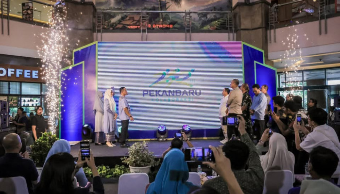 Usung Tema “Berkolaborasi Menjadi Aksi”, Wako Agung Resmi Launching Logo HUT Pekanbaru Ke-242