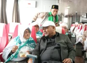 Wabup Syamsurizal Pastikan Kepulangan 225 Jemaah Haji ke Siak Lancar