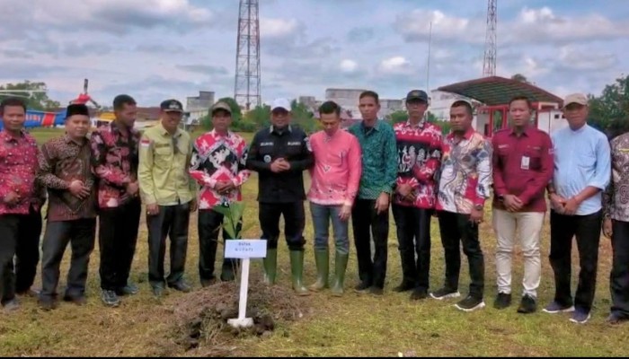 Inisiasi Penanaman Masif Bibit Aren di Kuala Kampar, Bupati Zukri: Dongkrak Perekonomian Masyarakat