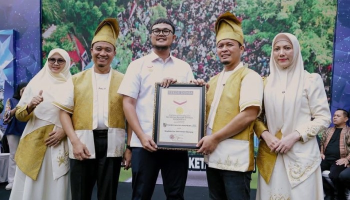 Pecahkan Rekor MURI, Kue Talam Ketan Durian Pekanbaru: Dari Rekor Menuju Pasar, dari Festival Menuju Kesejahteraan UMKM