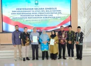 Setelah Menanti 20 Tahun, Warga Balai kayang Siak Terima Sertifikat Hak Milik
