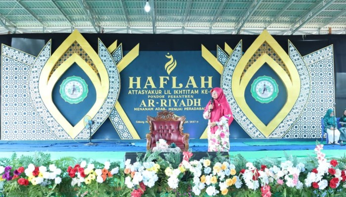 Bupati Afni : Peran Pondok Pesantren Cetak SDM berintegrasi dan Berakhlak