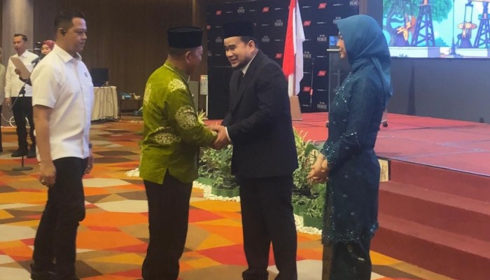 Asisten II Setda Pelalawan Hadiri Pelantikan Direktur PT Bumi Siak Pusako