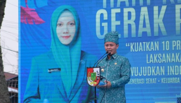 Hari Gerak PKK ke-54, Wali Kota Agung Dorong PKK Jadi Pelopor Kebersihan dan Wujudkan Zero Anak Putus Sekolah