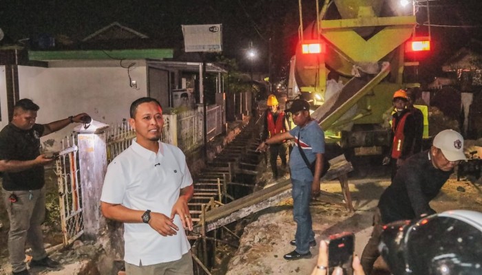 Atasi Banjir, Pemko Pekanbaru Gesa Pembangunan Drainase di Jalan Embun Pagi