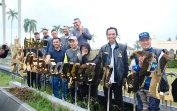 Touring Bersama UAS, Kapolda, dan Pangdam, Bupati Siak Perkenalkan Sejarah Kesultanan Siak