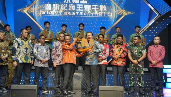 Hadiri Malam Temu Ramah Bakar Tongkang 2026, Bupati H. Bistamam Pererat Harmoni Bersama Masyarakat Tionghoa