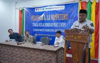 Dorong Sertifikasi dan Keselamatan Kerja di Pelabuhan Tanjung Buton, Wabup Siak Buka Pelatihan dan Uji Kompetensi TKBM