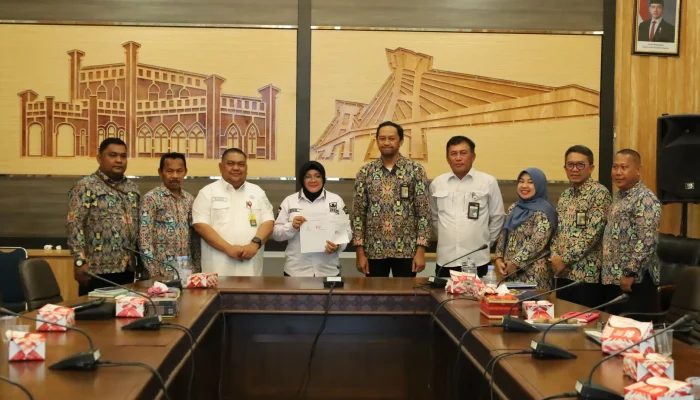 Sinergi Dengan Pemerintah Pusat, Bupati Siak Prioritaskan Pembangunan Jalan hingga Irigasi di Tahun 2026