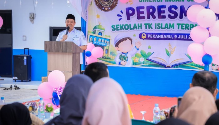 Wawako Pekanbaru Beri Apresiasi TK IT Elrumi, Gratiskan Biaya Pendidikan Bagi Anak-Anak Kurang Mampu