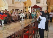 Kunjungi Istana Siak, Bupati Afni Minta DPR RI Beri Perhatian Khusus untuk Renovasi Cagar Budaya