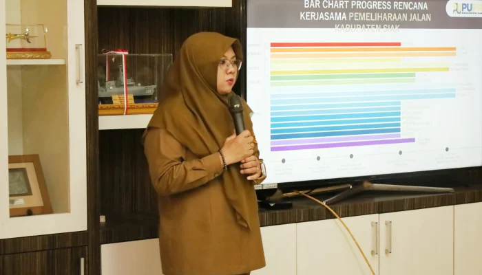 Percepatan Perbaikan Infrastuktur, Bupati Afni Dorong Kolaborasi Tangani 6,4 Km Jalan Rusak KITB-Sungai Rawa