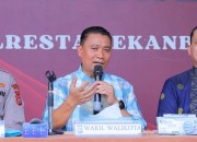 Cegah Terjadinya Aksi Kejahatan, Wawako Pekanbaru Ajak Warga Aktifkan Siskamling