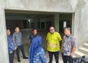 Wako Agung Tinjau Revitalisasi Pasar Bawah, Pengelola Diultimatum