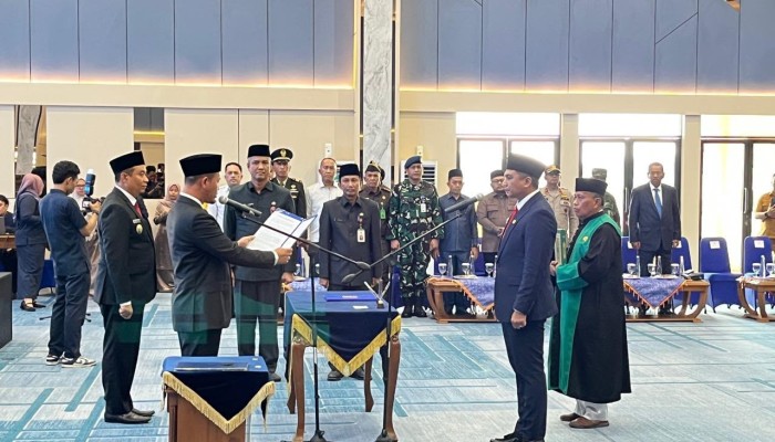 Walikota Agung Nugroho Lantik Zulhelmi Arifin Sebagai Sekdako Pekanbaru
