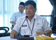 Pemko Pekanbaru Gratiskan Seragam Sekolah untuk Seluruh Peserta Didik SD dan SMP Negeri