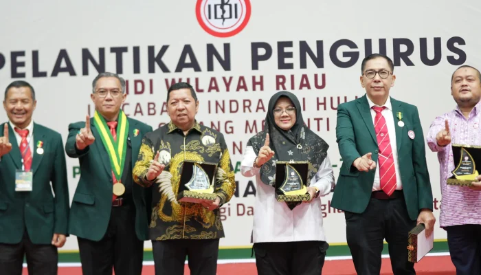 Hadiri Pelantikan Pengurus IDI Riau, Bupati Siak Perjuangkan Hak Fiskal untuk Jaga Kualitas Pelayanan Kesehatan dan Kesejahteraan Tenaga Medis